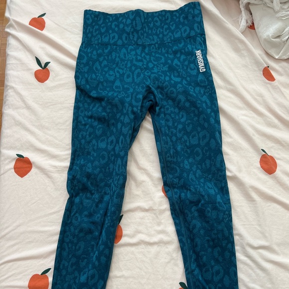 Gymshark size small - Picture 1 of 3